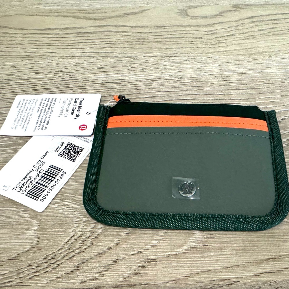Lululemon True Identity Card Case - NWT
